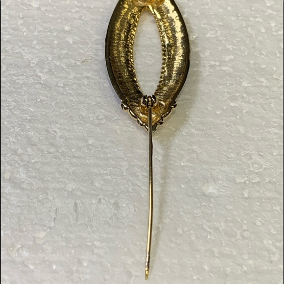 Purple Enamel with Gold Tone Accents Decorative Brooch/Pin ~Very Beautiful~ - Picture 12 of 13